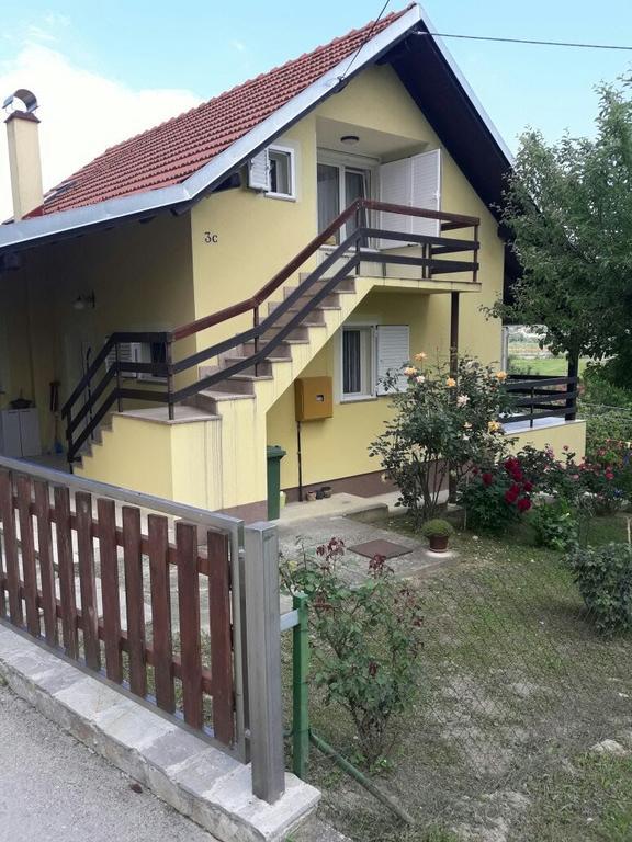 Holiday Home Dora Zabok Exterior foto
